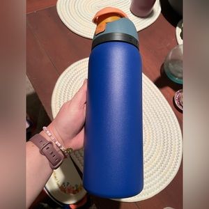 Owala FreeSip Water Bottle
